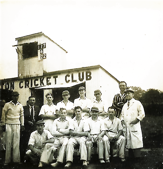 Arthur Holmes Cup Team Photo 1947